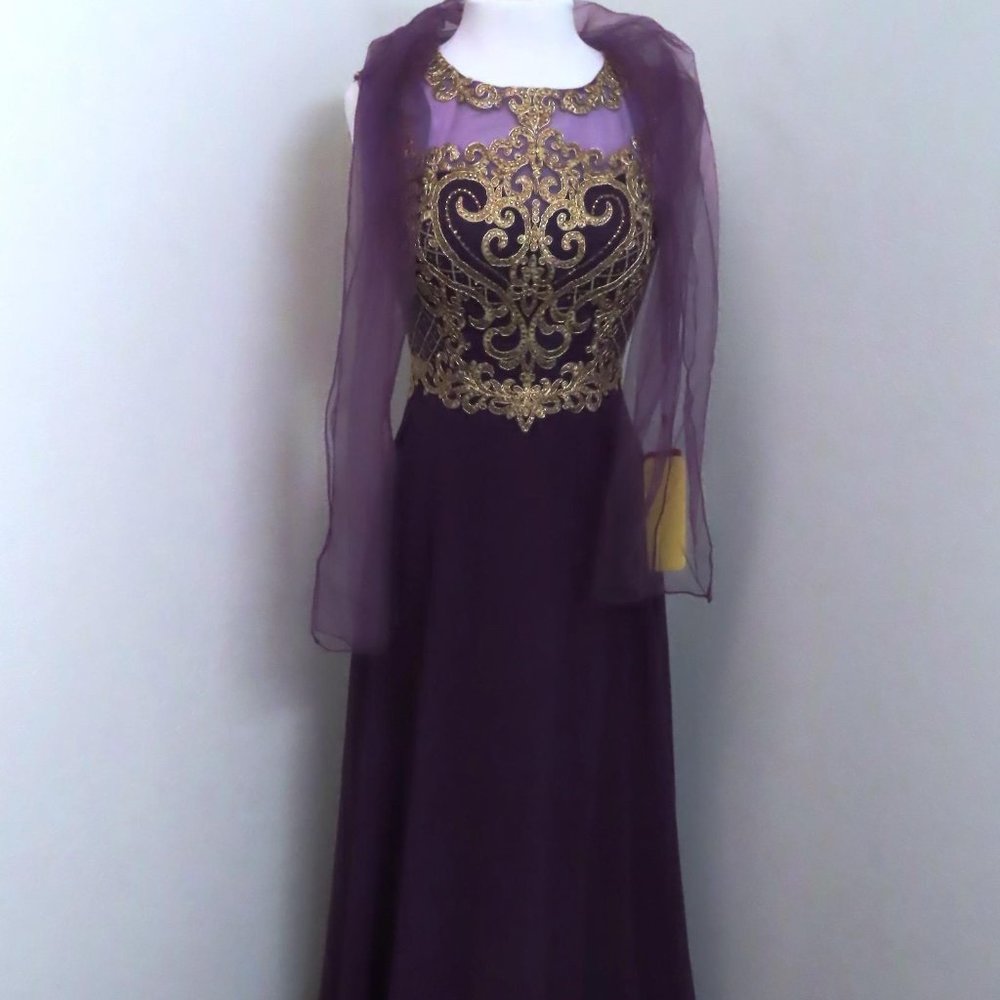 NWT MAY QUEEN COUTURE/GOLD & PLUM/with SHOULDER COVER/SIZE 6/SEQUIN EMBELLISHED
